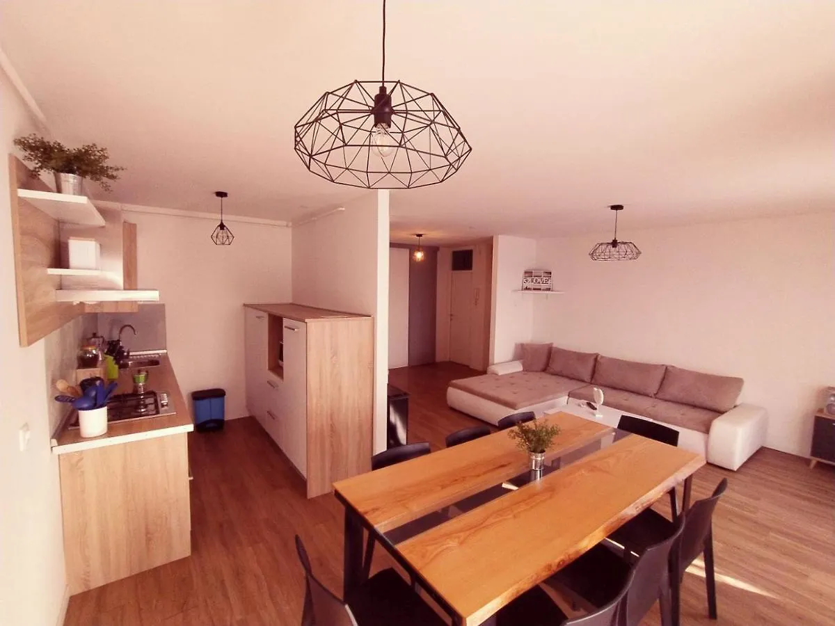 Apartment Tramonto Stoja Πούλα Κροατία